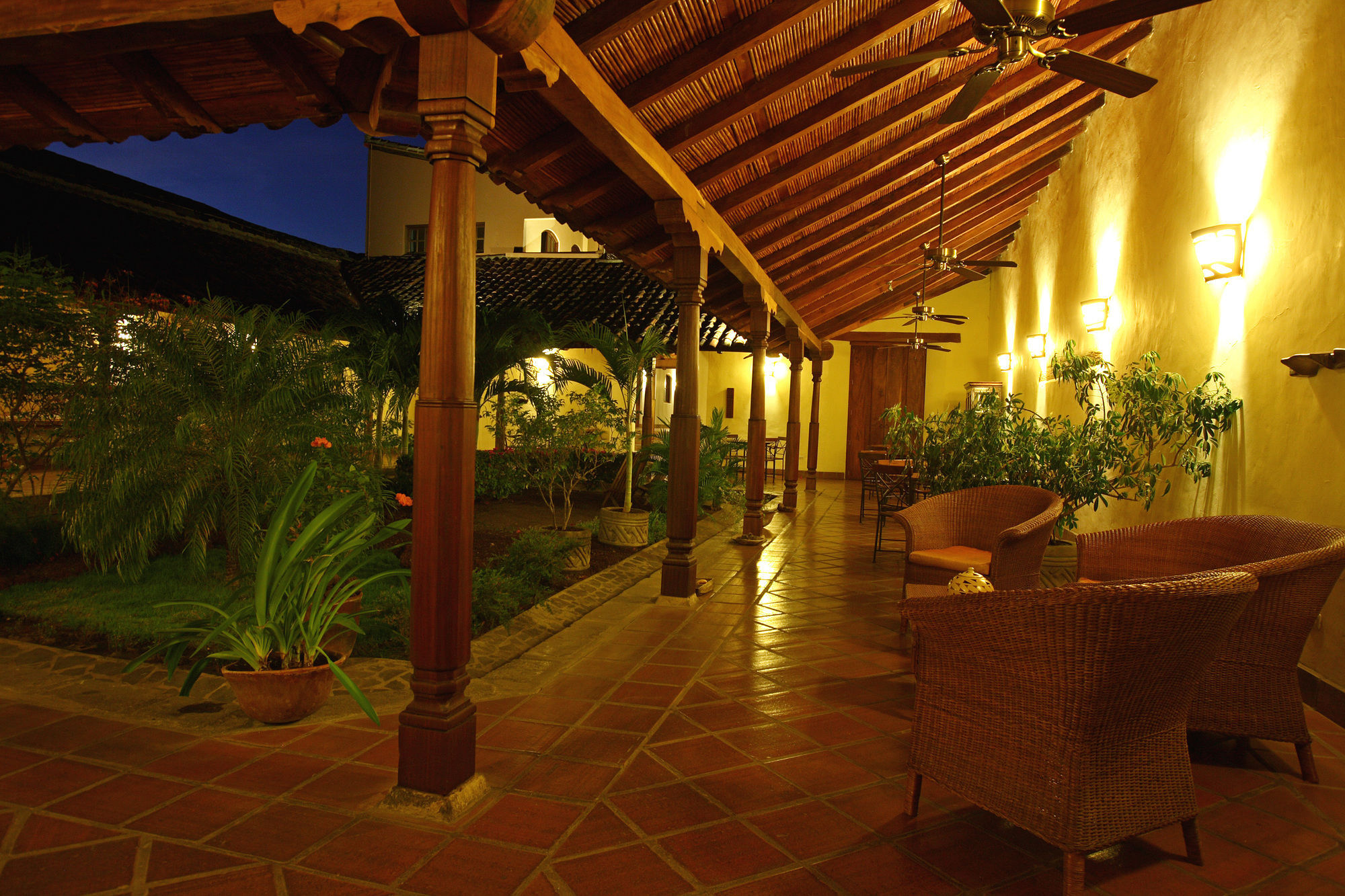 Hotel Patio Del Malinche Granada Exterior foto